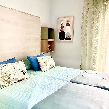 Apartamento Martina & Playa *