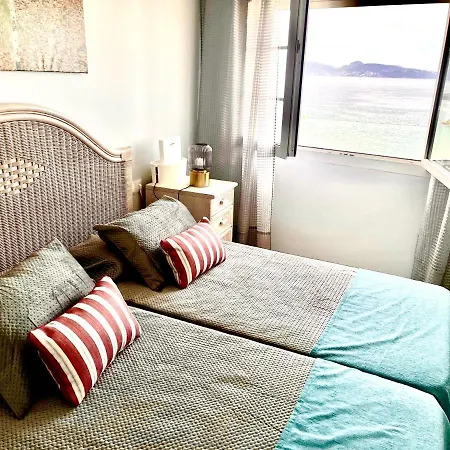 Martina & Playa סנשנשו