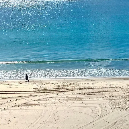 Martina & Playa דירה